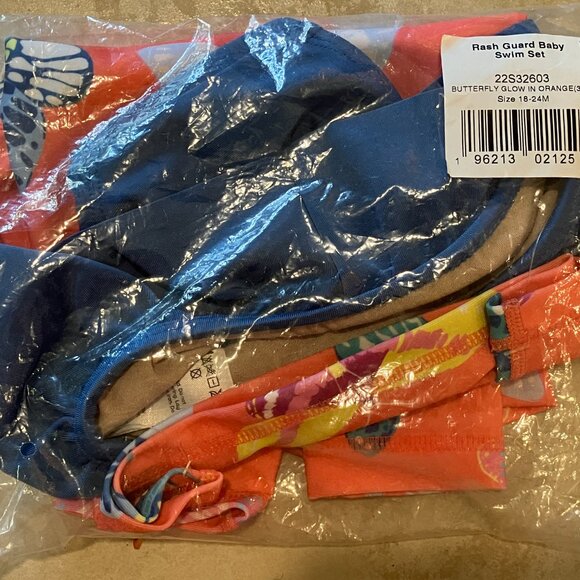 NWT Tea brand swim suit set with rash guard size 18-24 mo - Picture 5 of 5